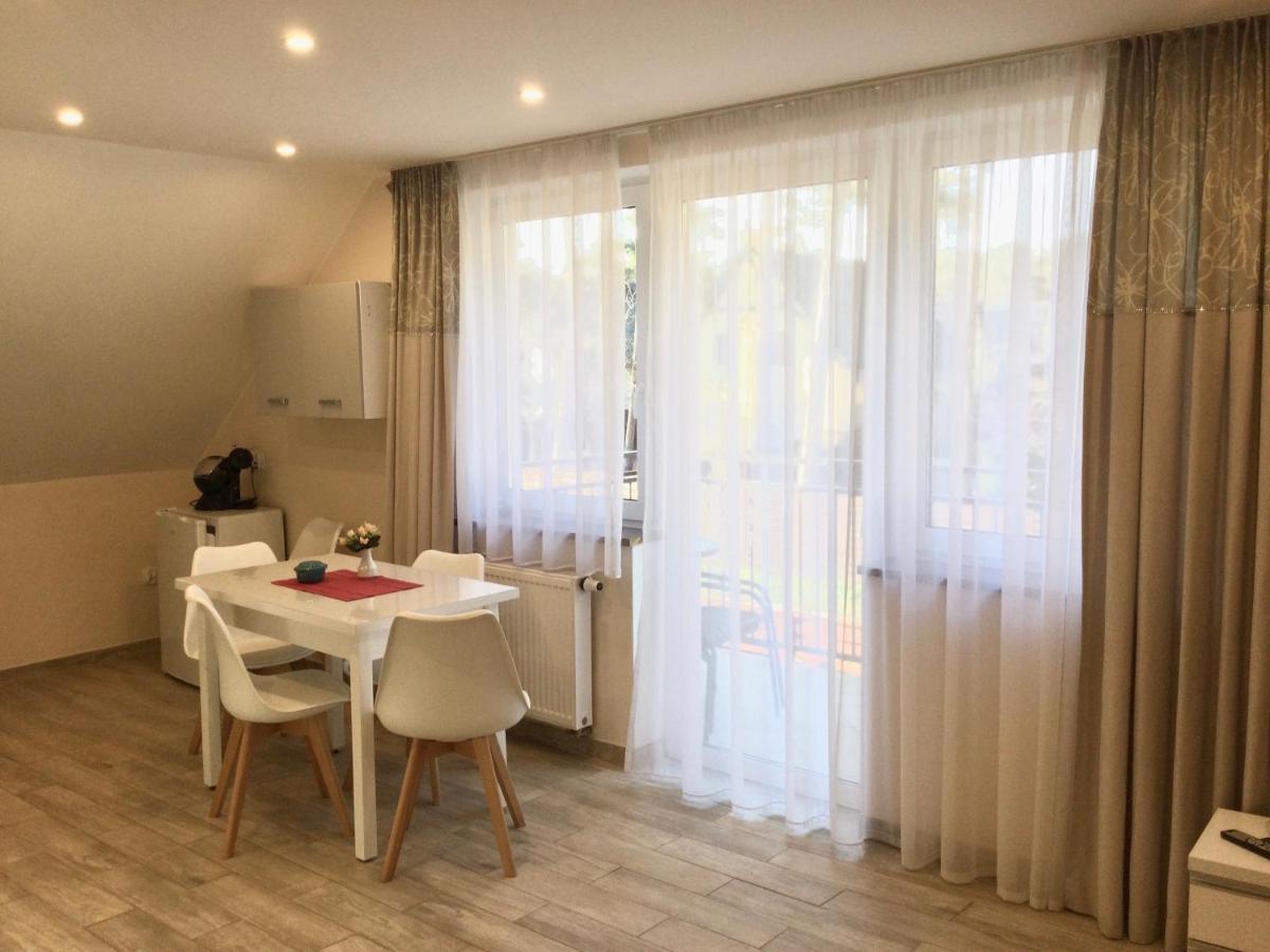 Apartamenty U Lucyny I Lecha Lukecin Exterior photo